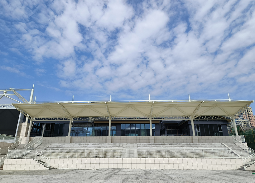 四川職業(yè)技術學院鋰電科技學院建設項目看臺PTFE膜結構項目